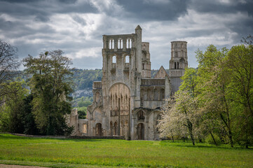 Fototapeta premium Ruins of Jumieges Abbey by the Seine River, Normandy