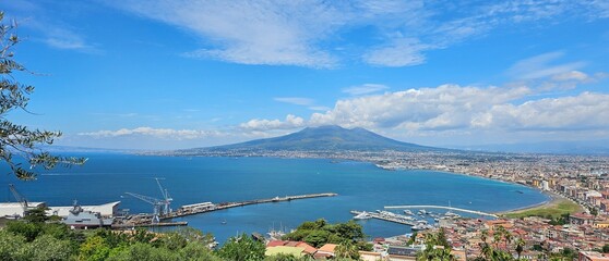 Fototapeta premium Mount Vesuvius and Bay of Naples under Blue Sky