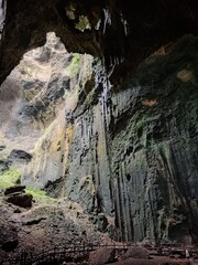 cave 