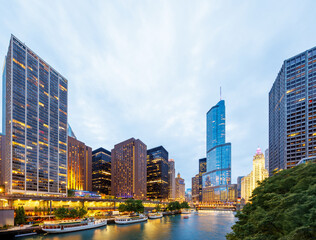 Scenic view of downtown Chicago during sunset