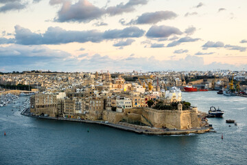 Obraz premium Beautiful big cityscape, Valletta, Malta