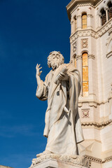 Fototapeta premium Marble statue at Reggio Calabria Cathedral