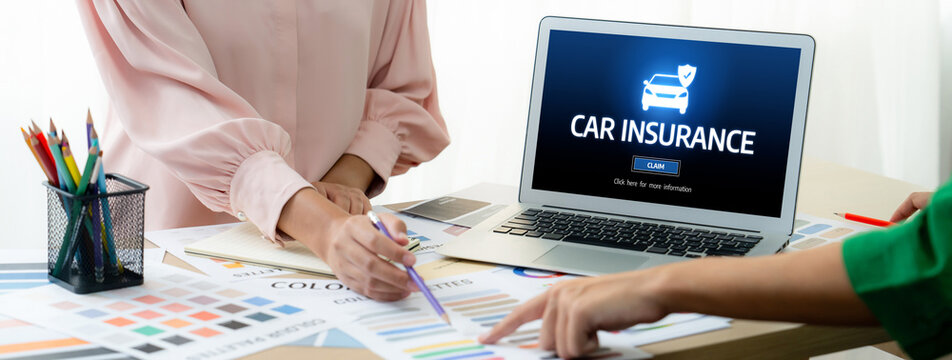 car insurance online website on computer screen for insure your car damage brisk - Powered by Adobe