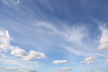 Fototapeta premium White clouds in blue sky