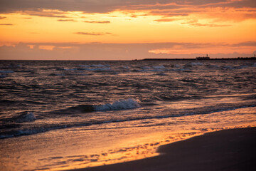 Obraz premium sunset on the beach