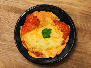 カツ丼　日本食