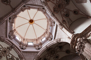Cúpula de iglesia en la ciudad de León Guanajuato, México.