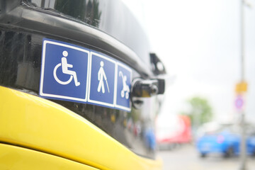 Obraz premium Accessible signage displayed on a public transport vehicle