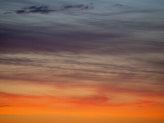 Obraz premium Dramatic sunset landscape. Sunset sky background. Sky at magic hours. Evening mood