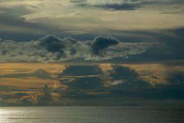 奄美大島の夏の夕暮れ。
