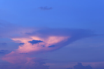 Serene Twilight Sky with Soft Pastel Clouds and Gentle Hues, Perfect for Tranquil Backdrops and Nature-Inspired Artwork to Inspire Peace and Calmness