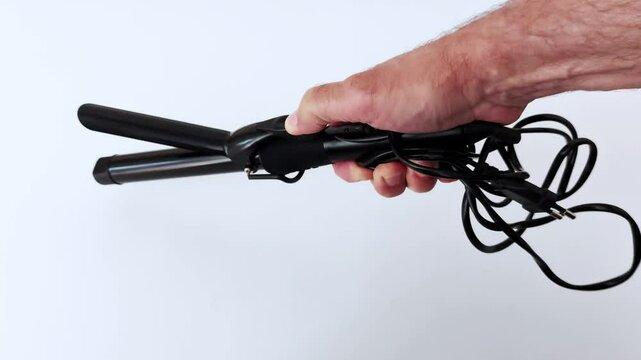 Unlock flawless, bouncy curls in minutes. This step-by-step guide shows how to use a curling iron like a pro for soft, natural waves-no frizz, just effortless glam
