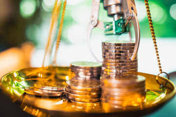 A robotic arm balances money coins in a golden scale, illustrating AI's role in optimizing investment allocation to achieve the right risk-adjusted balance.