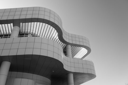modern building curves