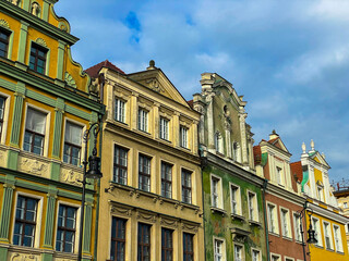 Naklejka premium A beautiful example of Polish Renaissance and Baroque architecture, with richly decorated facades and arched arcades. Popular tourist destination and cultural heritage site in Central Europe.