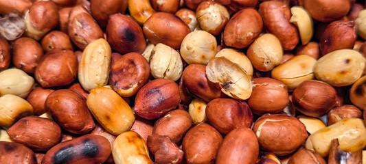 Roasted peanuts with heat.  Add flavor to food.