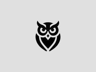 Fototapeta premium Geometric abstract owl vector logo with triangular shapes for tech startups 