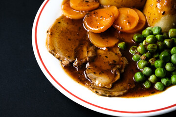 Traditional Roast Lamb And Vegetables Sunday Lunch