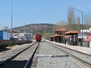 Obraz premium train on railway in Creel, Chihuahua, Mexico