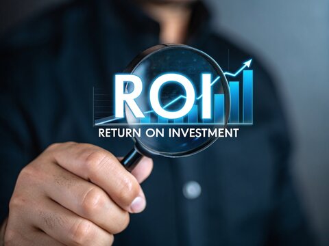 Magnifying ROI, Return on Investment Analysis Concept