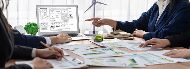 Website design software provide brisk template for online retail business and e-commerce
