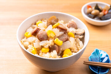 新たまねぎとコーンの炊き込みご飯