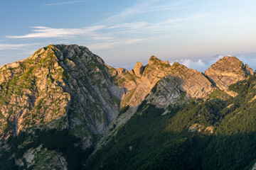 apuane