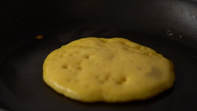 Pancake in der Pfanne