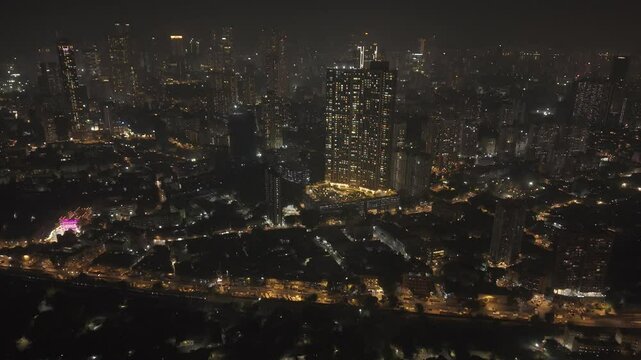 night in the city of mumbai 