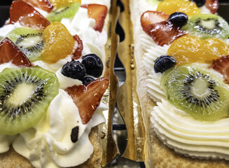 Sugar fruit cakes