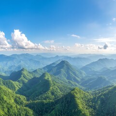 Fototapeta premium Lush mountain ranges under sunny skies