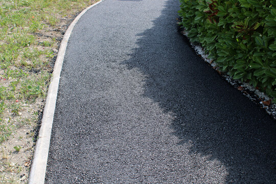 Am&eacute;nagement de route, all&eacute;e, trottoir, travaux de voirie, bordure et enrob&eacute;