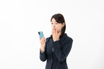 女性　スマートフォン　スマホ