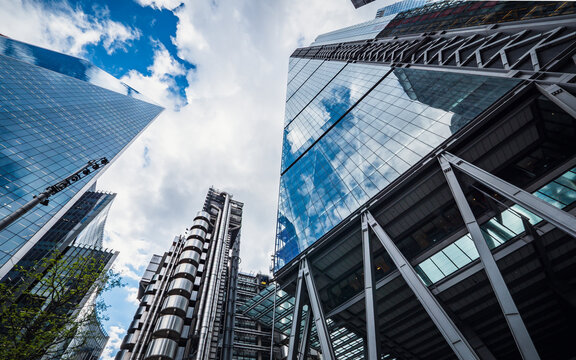 Fototapeta City of London Skyscrapers. A low, wide angle view of the contemporary architecture within the financial City of London district of the UK capital city.