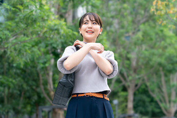 女性
