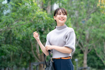 女性
