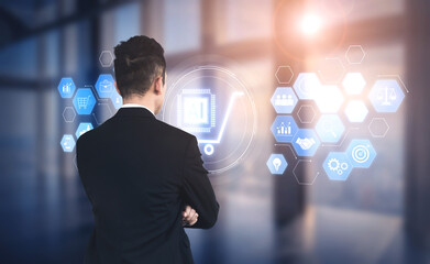 AI-powered e-commerce ecosystem connecting customer data, marketing, logistics, product management,...