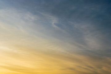 初夏の空　茜色に染まる夕焼け空11