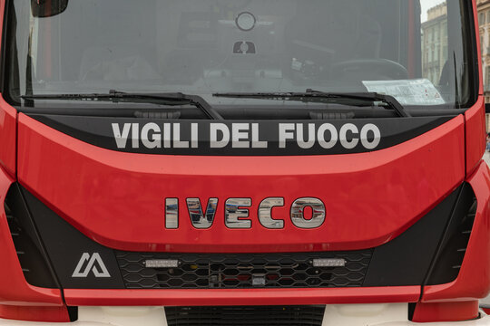 firefighters, news of heat spikes in the city and power cuts, emergency response inundated with calls, iveco special vehicle in operation in the center of the city of turin, Italy, June 2, 2025