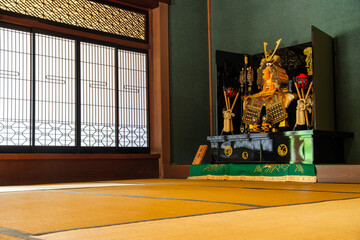 座敷の五月人形