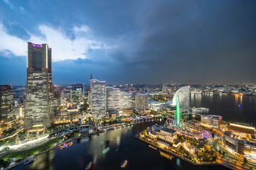 Naklejka premium 日本の神奈川県横浜市みなとみらいの夜景