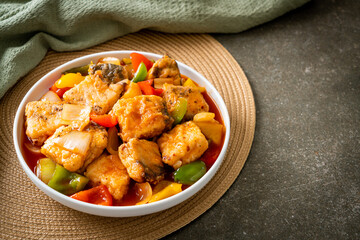 fish stew with tomato and pepper