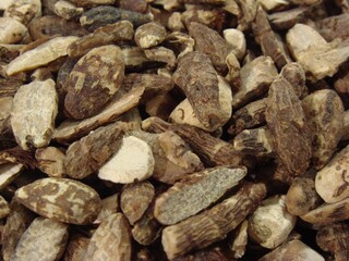 Cyperi Rhizoma (Xiangfu) Dried Nutgrass Rhizomes Used in Korean Herbal Medicine
