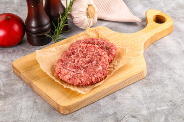 Raw round beef cutlet minced meat