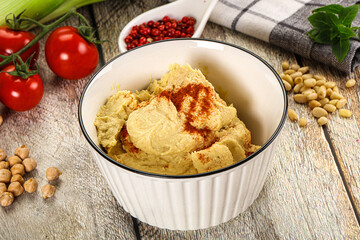 Natural chickpea hummus with paprika