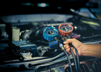 Car air conditioner check service, leak detection, fill refrigerant.Device and meter liquid cooling...