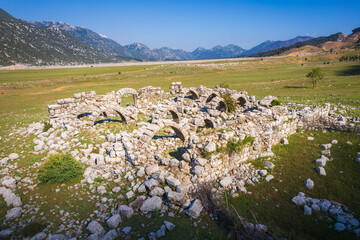 View to the ruins of The Eynif Tol Hanı caravanserai