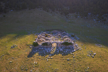 View to the ruins of The Eynif Tol Hanı caravanserai