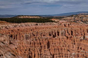 Lower Inspiration Point , Bryce Canyon National Park, Utah. Claron Formation, (Tcp) Pink member;...