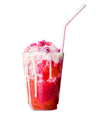 strawberry cocktail with ice